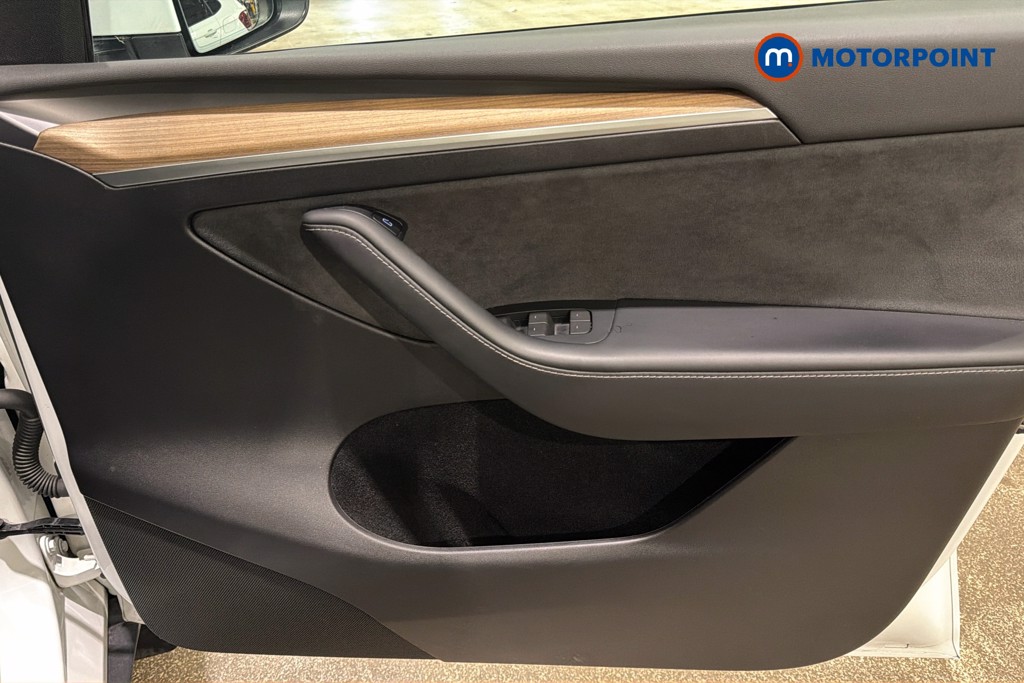 Tesla Model Y Rwd 5Dr Auto Automatic Electric SUV - Stock Number (1648635) - 19th supplementary image