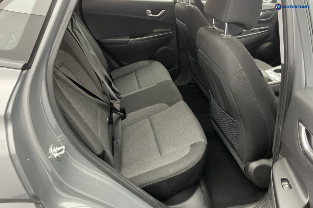 Hyundai Kona Se Connect Automatic Electric SUV - Stock Number (1648893) - 4th supplementary image