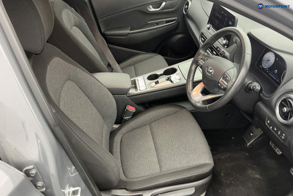 Hyundai Kona Se Connect Automatic Electric SUV - Stock Number (1648893) - 5th supplementary image