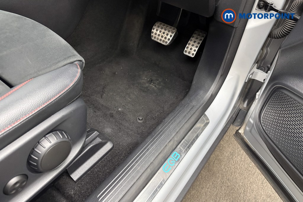 Mercedes-Benz EQB Amg Line Automatic Electric SUV - Stock Number (1649120) - 22nd supplementary image