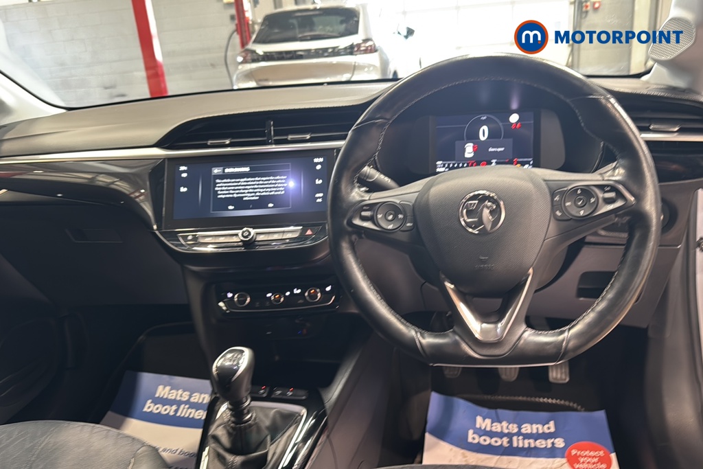 Vauxhall Corsa Elite Nav Premium Manual Petrol Hatchback - Stock Number (1649221) - 1st supplementary image