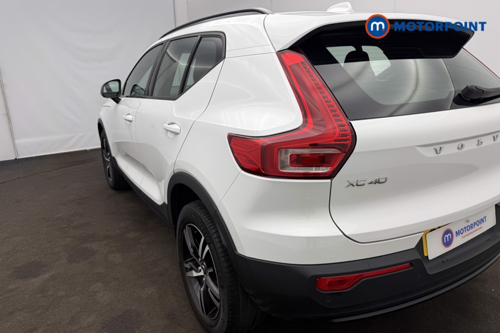 Volvo Xc40 Plus Automatic Petrol SUV - Stock Number (1649610) - 5th supplementary image
