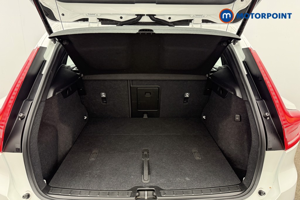 Volvo Xc40 Plus Automatic Petrol SUV - Stock Number (1649610) - 8th supplementary image