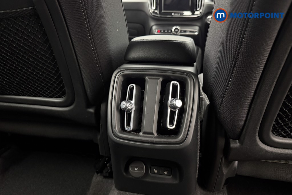 Volvo Xc40 Plus Automatic Petrol SUV - Stock Number (1649610) - 16th supplementary image
