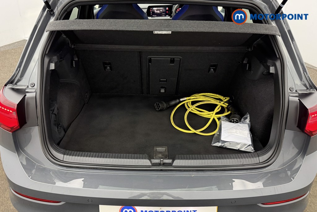 Volkswagen Golf GTE Automatic Petrol Plug-In Hybrid Hatchback - Stock Number (1649643) - 13th supplementary image