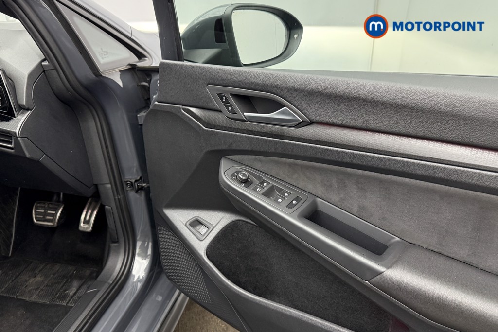 Volkswagen Golf GTE Automatic Petrol Plug-In Hybrid Hatchback - Stock Number (1649643) - 24th supplementary image