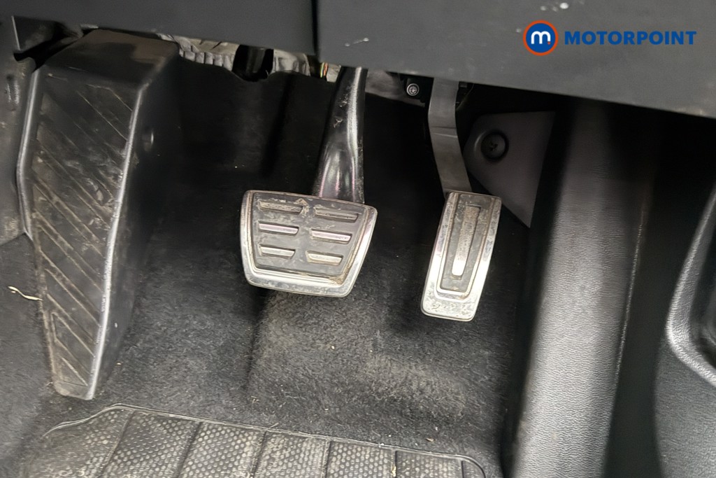 Volkswagen Golf GTE Automatic Petrol Plug-In Hybrid Hatchback - Stock Number (1649643) - 25th supplementary image