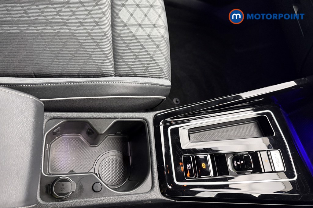 Volkswagen Golf R-Line Automatic Petrol Hatchback - Stock Number (1649644) - 26th supplementary image