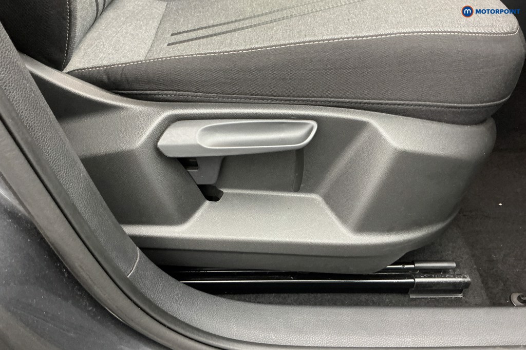 Seat Ateca Se Technology Automatic Petrol SUV - Stock Number (1649988) - 18th supplementary image