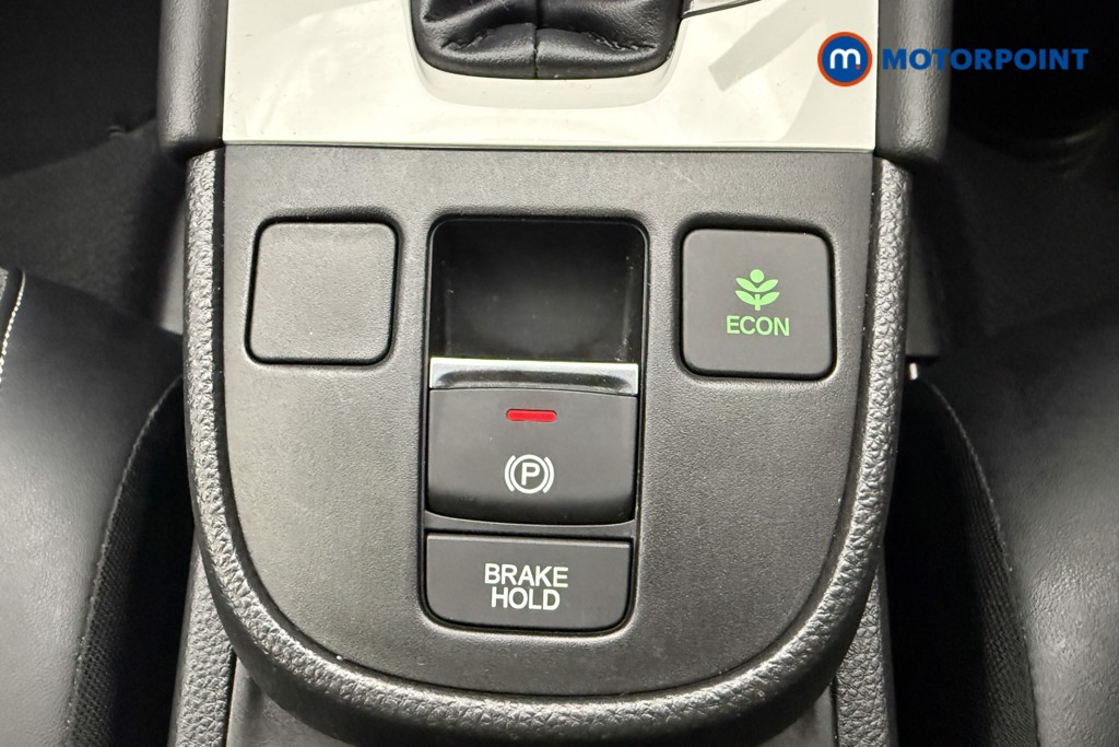 Honda Jazz SR Automatic Petrol-Electric Hybrid Hatchback - Stock Number (1650085) - 6th supplementary image