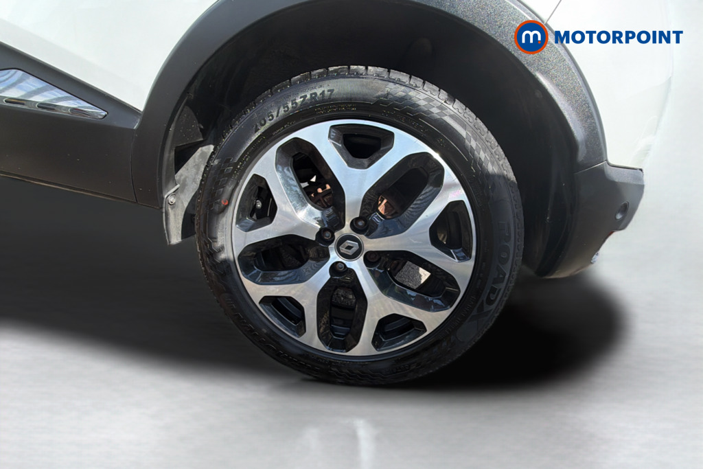 Renault Captur Gt Line Manual Petrol SUV - Stock Number (1650266) - Drivers side rear corner