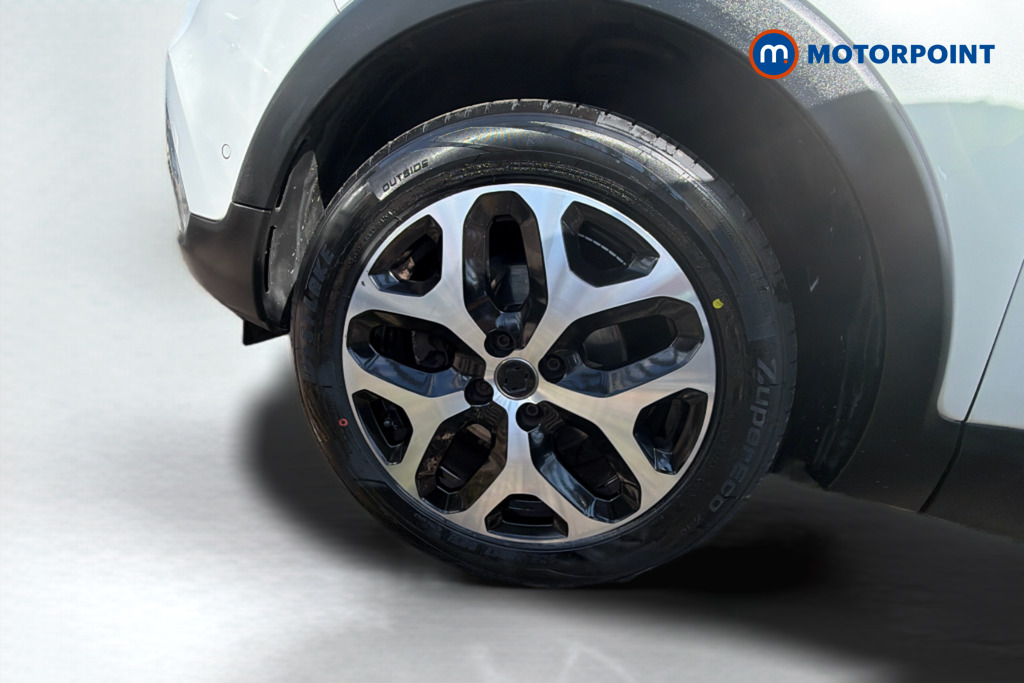 Renault Captur Gt Line Manual Petrol SUV - Stock Number (1650266) - Rear bumper