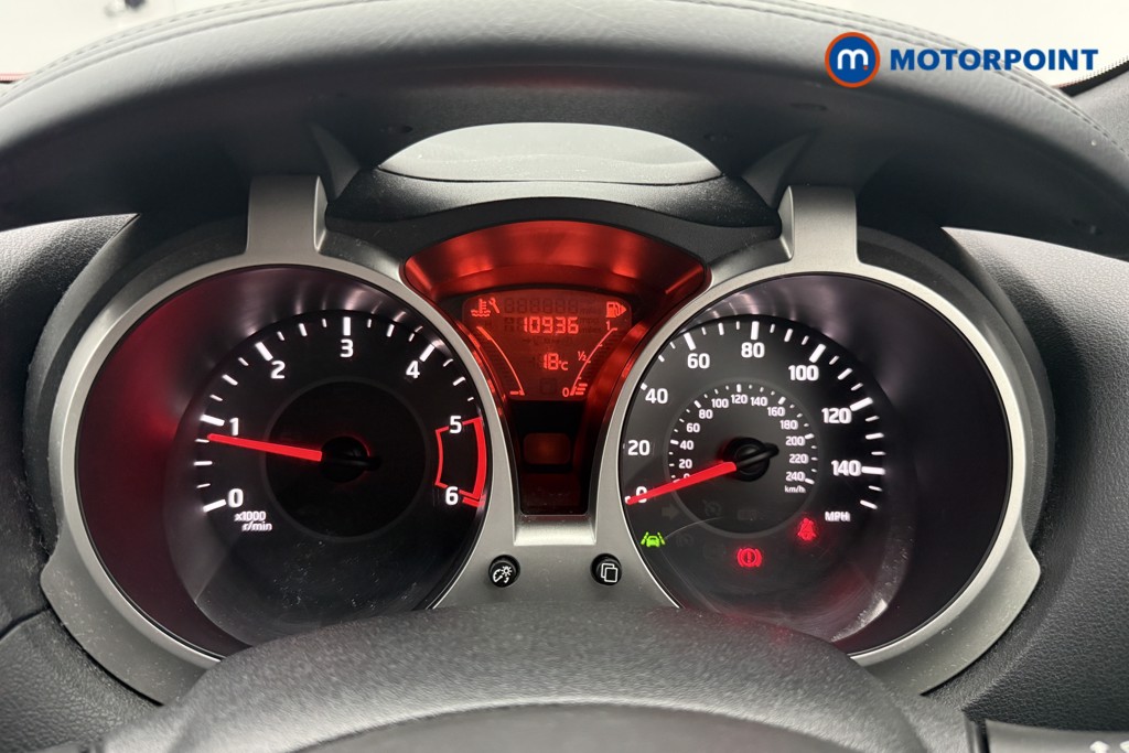 Nissan Juke Tekna Manual Diesel SUV - Stock Number (1650399) - 21st supplementary image