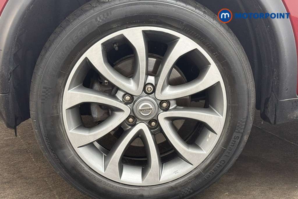 Nissan Juke Tekna Manual Diesel SUV - Stock Number (1650399) - 1st supplementary image