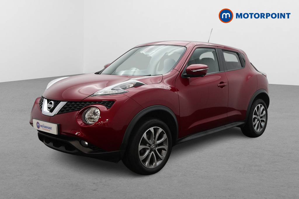 Nissan Juke Tekna Manual Diesel SUV - Stock Number (1650399) - Passenger side front corner