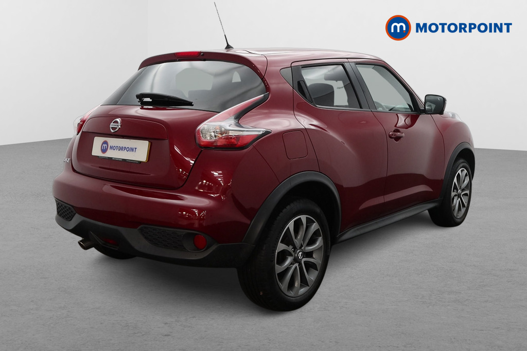 Nissan Juke Tekna Manual Diesel SUV - Stock Number (1650399) - Drivers side rear corner