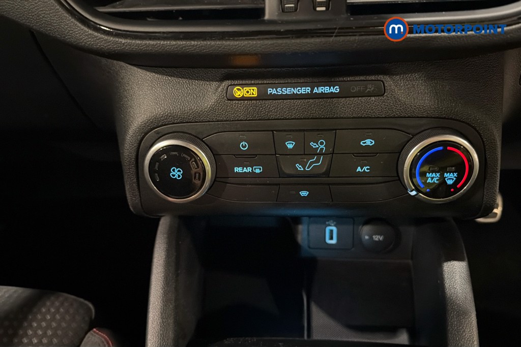 Ford Focus St-Line Manual Petrol Hatchback - Stock Number (1650433) - 12th supplementary image