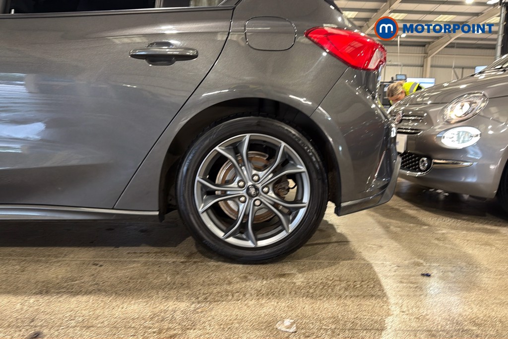 Ford Focus St-Line Manual Petrol Hatchback - Stock Number (1650433) - 48th supplementary image