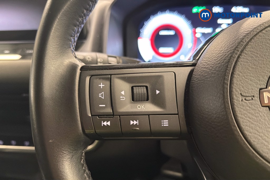 Nissan Qashqai N-Connecta Manual Petrol SUV - Stock Number (1650677) - 3rd supplementary image