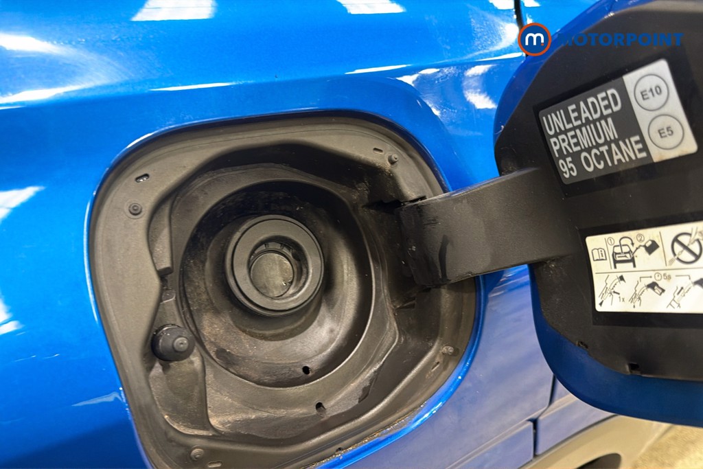 Nissan Qashqai N-Connecta Manual Petrol SUV - Stock Number (1650677) - 41st supplementary image