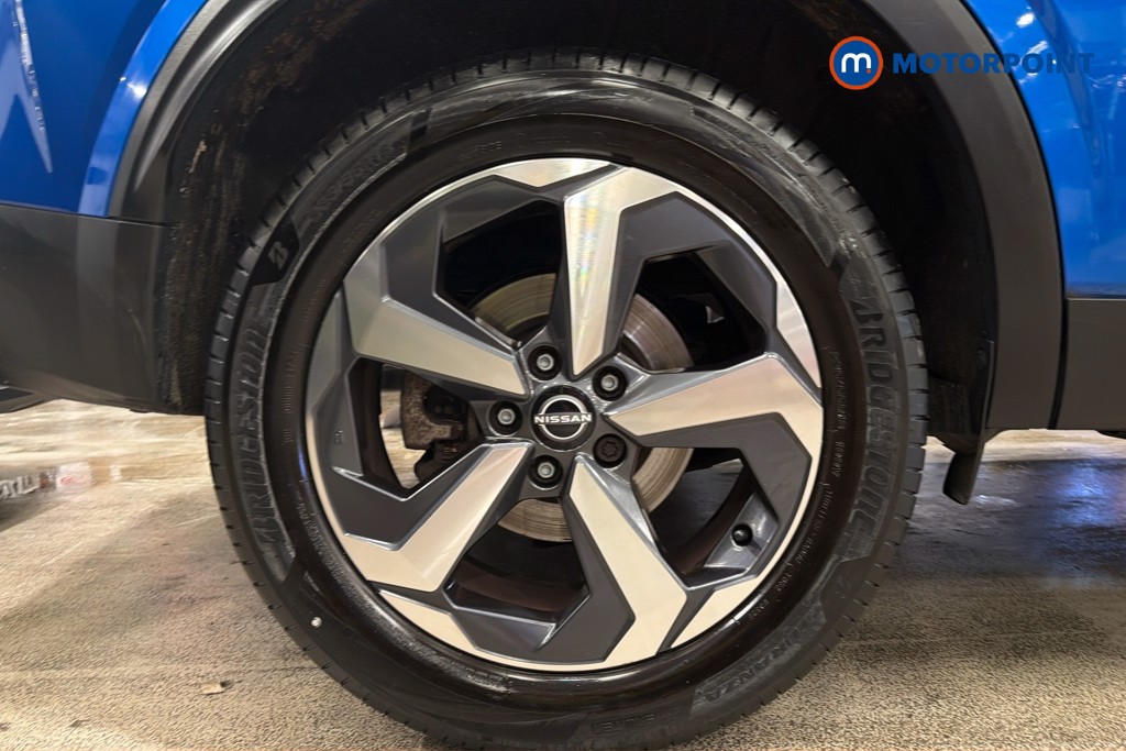 Nissan Qashqai N-Connecta Manual Petrol SUV - Stock Number (1650677) - 49th supplementary image