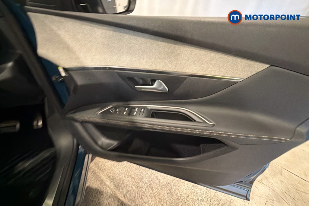 Peugeot 5008 GT Automatic Petrol SUV - Stock Number (1650756) - 19th supplementary image