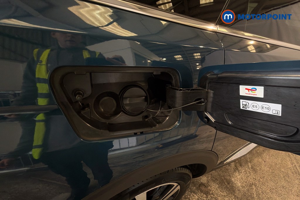 Peugeot 5008 GT Automatic Petrol SUV - Stock Number (1650756) - 41st supplementary image