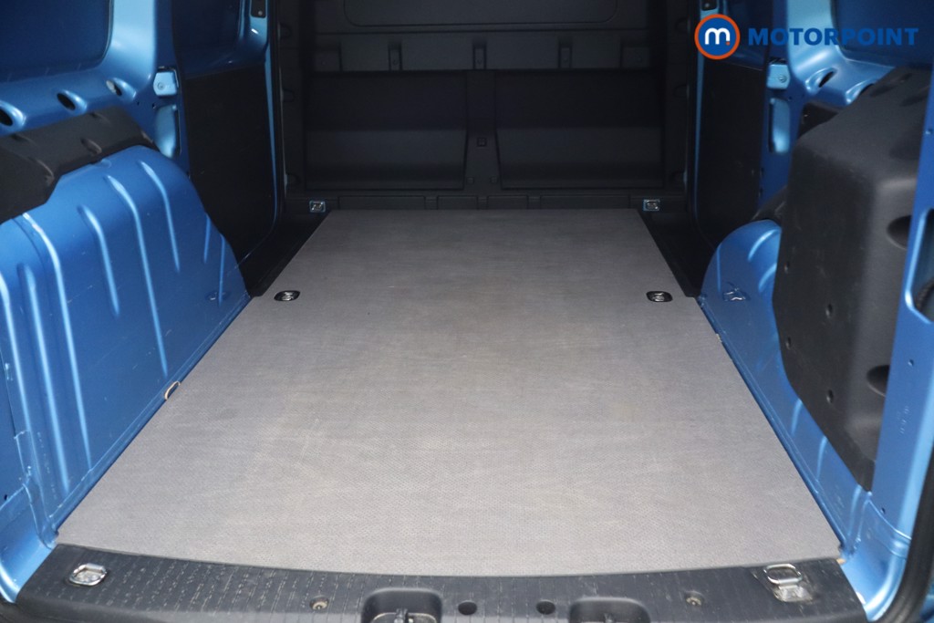 Ford Transit Connect Limited Automatic Petrol Plug-In Hybrid Panel Van - Stock Number (1650946) - 7th supplementary image
