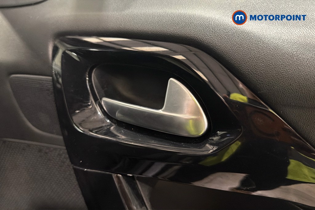 Peugeot 208 Tech Edition Manual Petrol Hatchback - Stock Number (1651011) - 42nd supplementary image