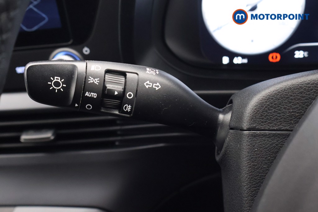 Hyundai I20 Premium Manual Petrol Hatchback - Stock Number (1651137) - 4th supplementary image