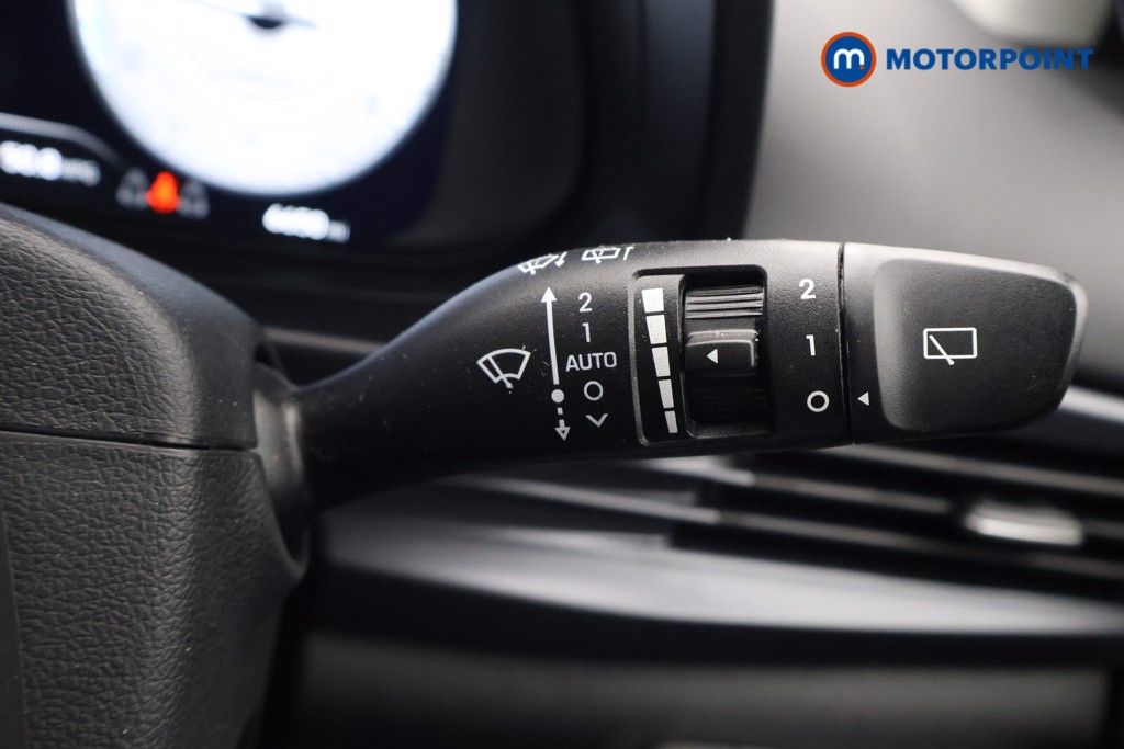 Hyundai I20 Premium Manual Petrol Hatchback - Stock Number (1651137) - 5th supplementary image