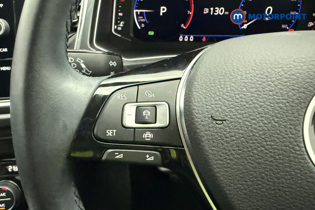 Volkswagen T-Roc SEL Automatic Petrol SUV - Stock Number (1651201) - 17th supplementary image