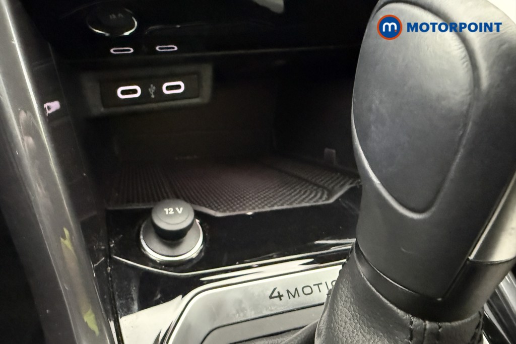 Volkswagen T-Roc SEL Automatic Petrol SUV - Stock Number (1651201) - 24th supplementary image