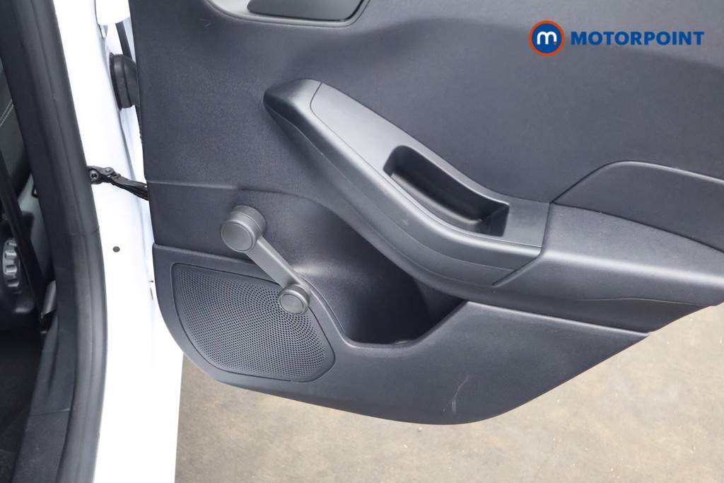 Ford Fiesta Trend Manual Petrol Hatchback - Stock Number (1651228) - 13th supplementary image
