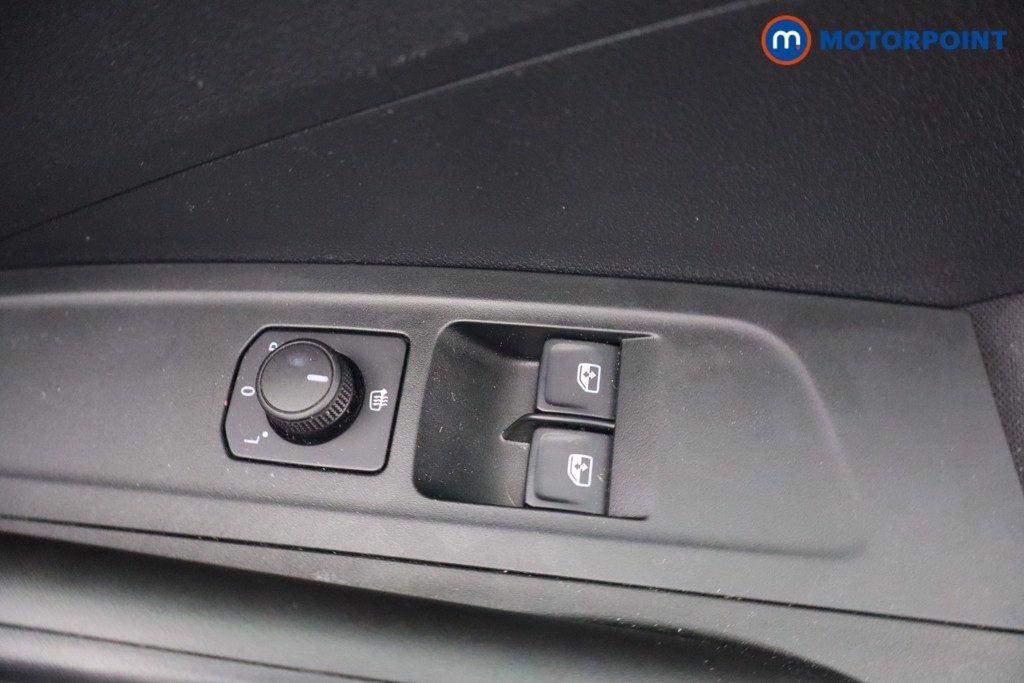 Skoda Fabia Se Comfort Manual Petrol Hatchback - Stock Number (1651299) - 9th supplementary image