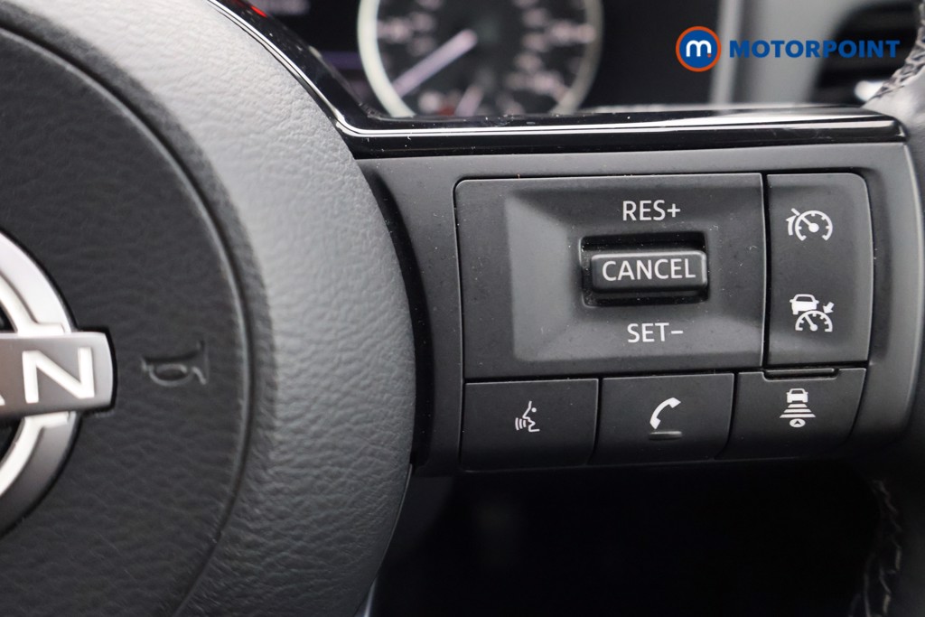 Nissan Qashqai Acenta Premium Manual Petrol SUV - Stock Number (1651455) - 3rd supplementary image