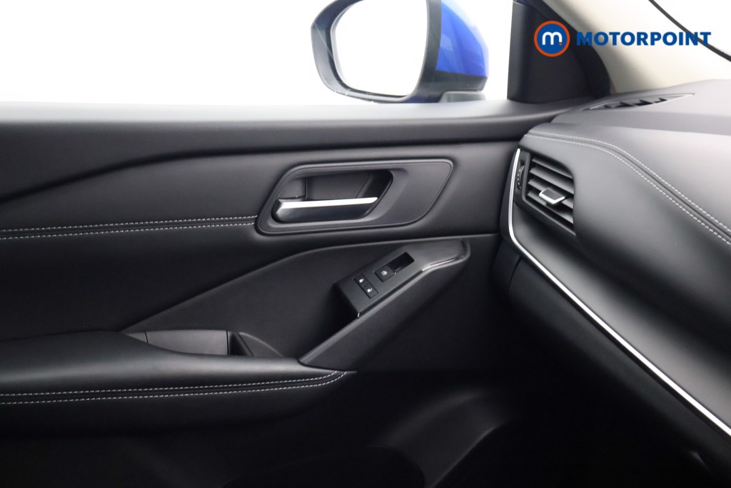 Nissan Qashqai Acenta Premium Manual Petrol SUV - Stock Number (1651455) - 10th supplementary image