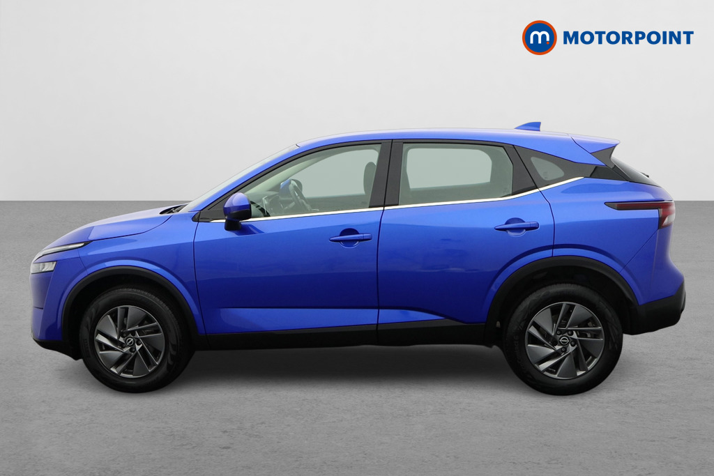 Nissan Qashqai Acenta Premium Manual Petrol SUV - Stock Number (1651455) - Passenger side