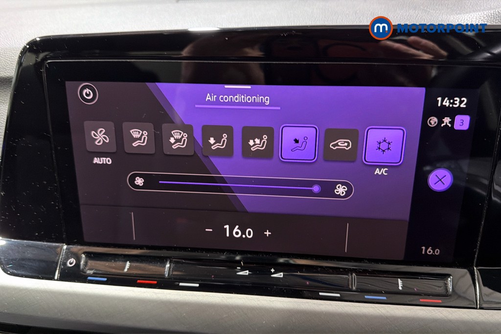 Volkswagen Golf Life Manual Petrol Hatchback - Stock Number (1651778) - 12th supplementary image