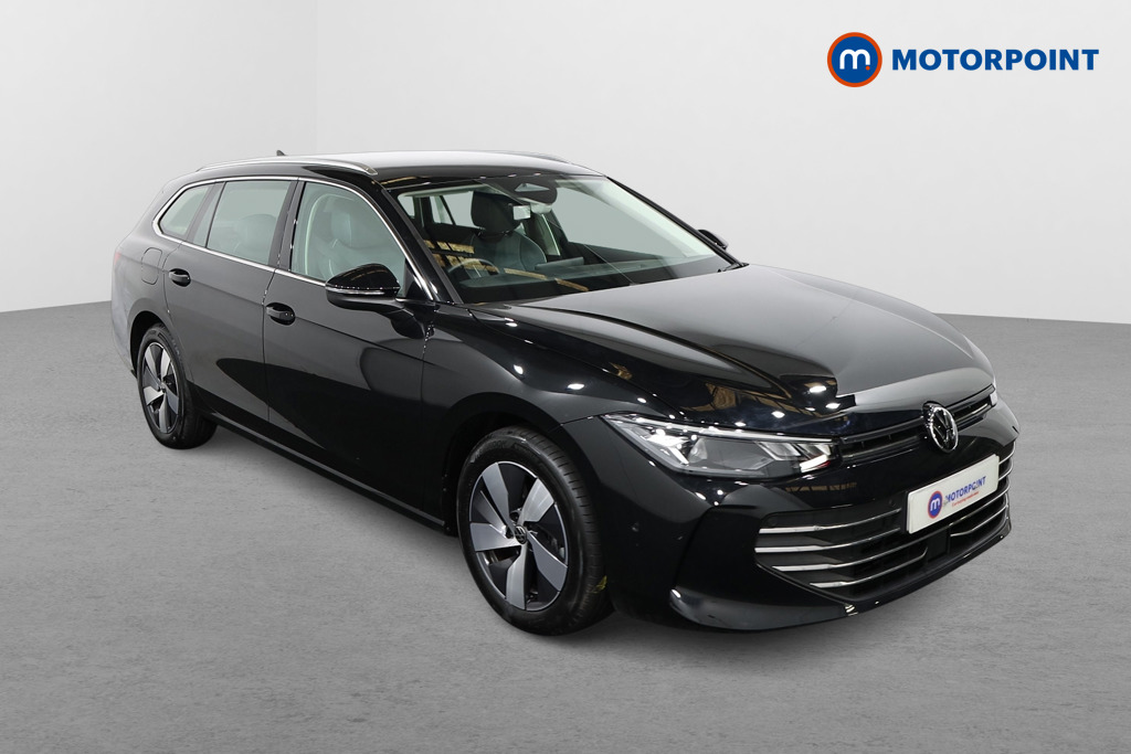 Volkswagen Passat Life Automatic Petrol Plug-In Hybrid Estate - Stock Number (1651981) - Drivers side front corner