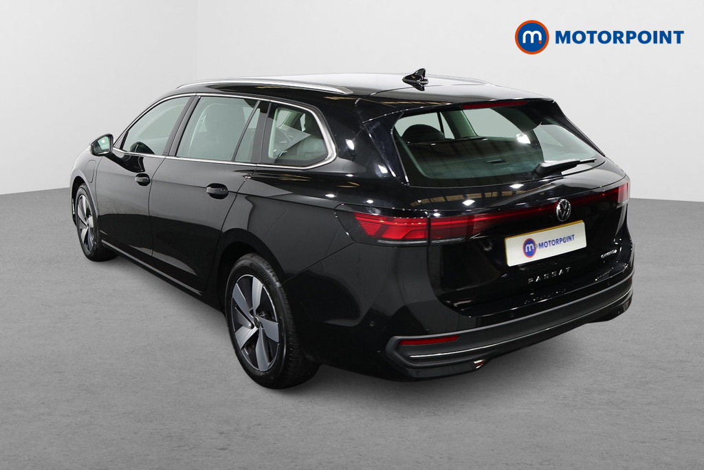 Volkswagen Passat Life Automatic Petrol Plug-In Hybrid Estate - Stock Number (1651981) - Passenger side rear corner