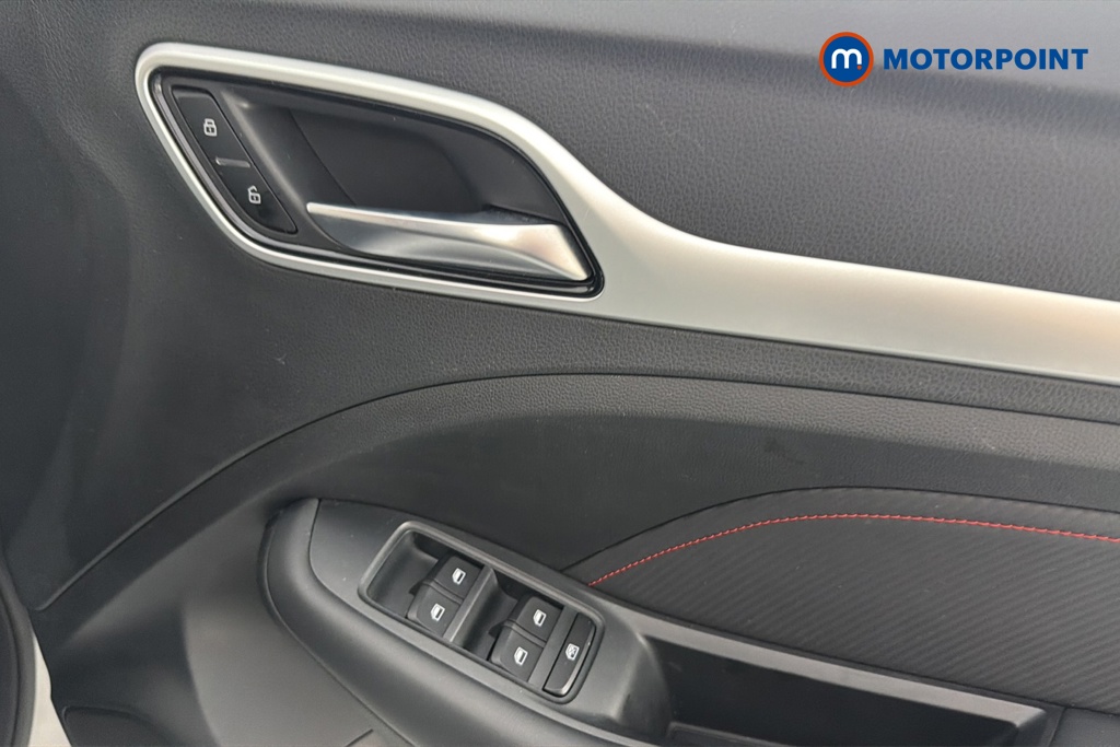 Mg Motor Uk ZS Exclusive Manual Petrol SUV - Stock Number (1651997) - 19th supplementary image