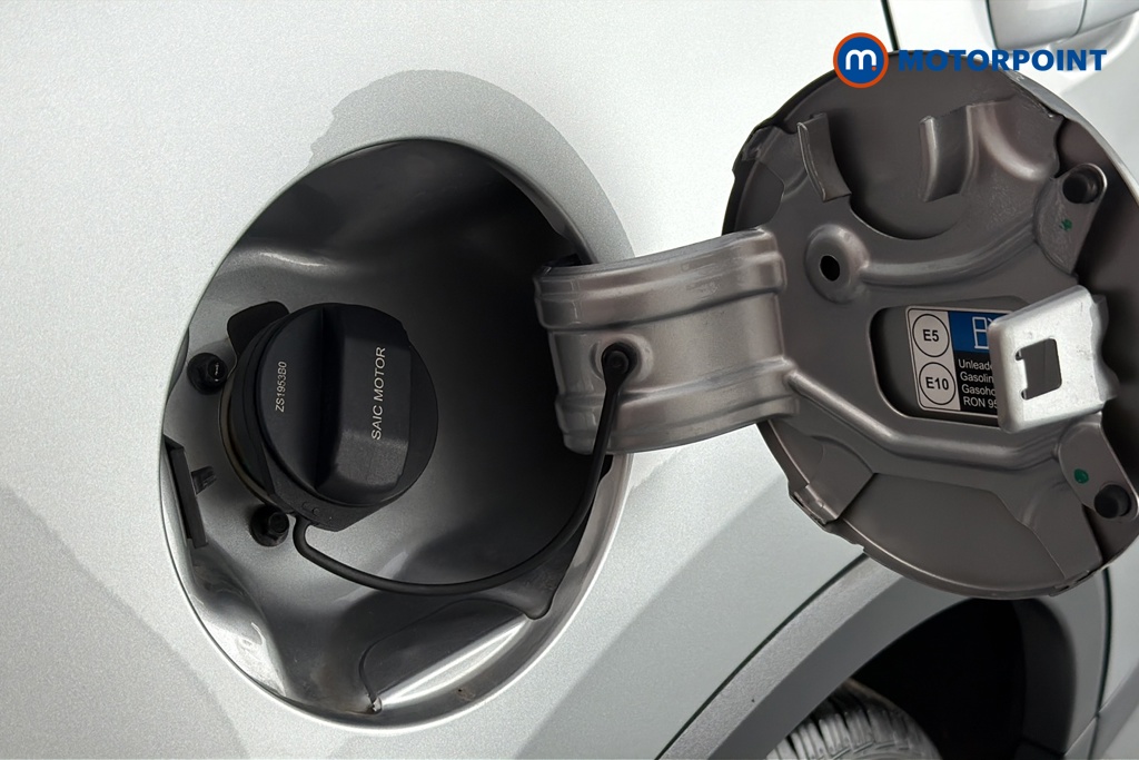 Mg Motor Uk ZS Exclusive Manual Petrol SUV - Stock Number (1651997) - 41st supplementary image