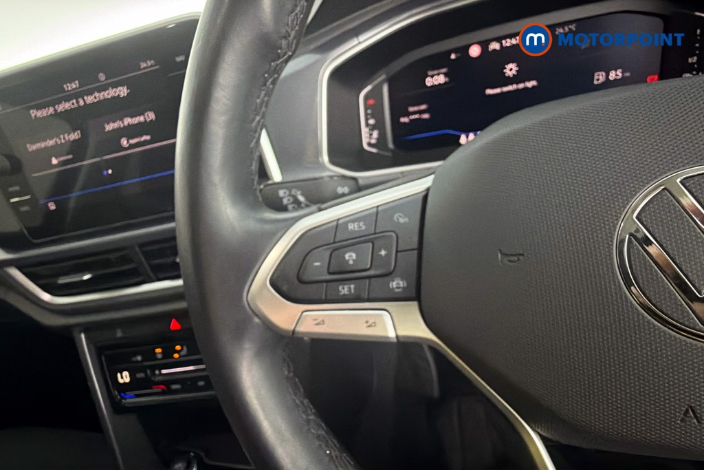 Volkswagen T-Roc Style Manual Petrol SUV - Stock Number (1652257) - 3rd supplementary image