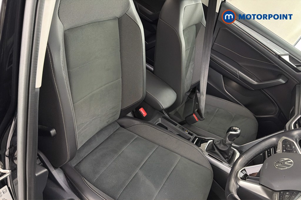 Volkswagen T-Roc Style Manual Petrol SUV - Stock Number (1652257) - 22nd supplementary image