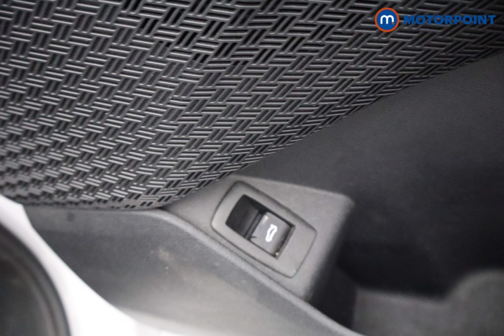 BMW IX1 M Sport Automatic Electric SUV - Stock Number (1652268) - 15th supplementary image
