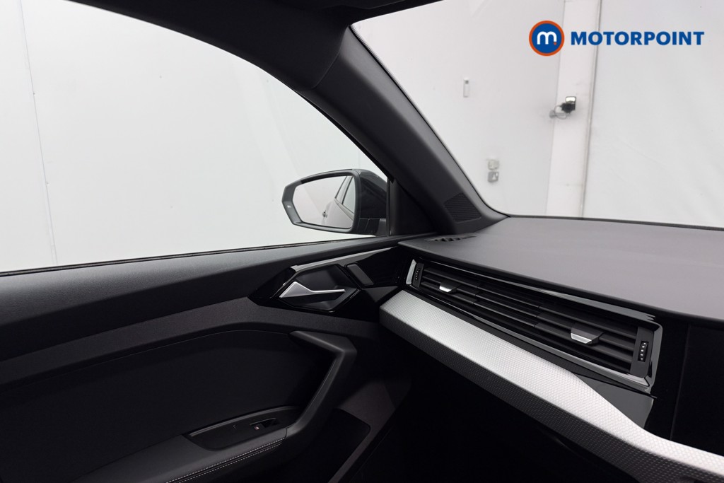 Audi A1 S Line Manual Petrol Hatchback - Stock Number (1652557) - 31st supplementary image