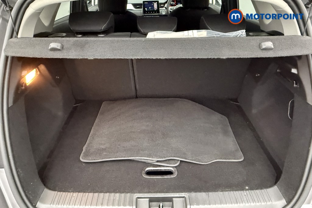 Renault Captur Iconic Manual Petrol SUV - Stock Number (1652698) - 14th supplementary image