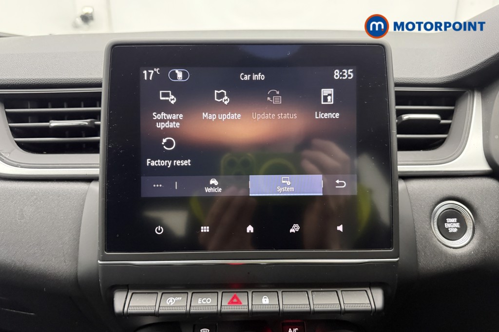 Renault Captur Iconic Manual Petrol SUV - Stock Number (1652698) - 32nd supplementary image