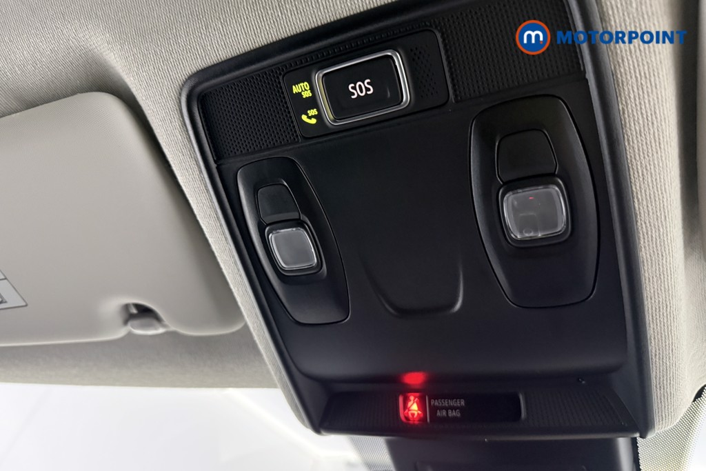 Renault Captur Iconic Manual Petrol SUV - Stock Number (1652698) - 40th supplementary image